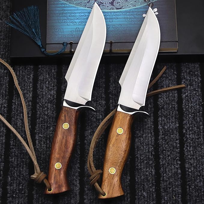 (USA 440C Steel Hunting Straight Knife + Sheath, 10.5 "Full Tang Fixed Blade, Yellow Pear Wood Handle, Outdoor, Camping and Survival, Men's, Women's cCamping Gift (WK01B)